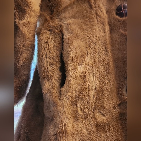 VINTAGE Tissavel Fur Coat | Tissavel of France - Picture 11 of 15